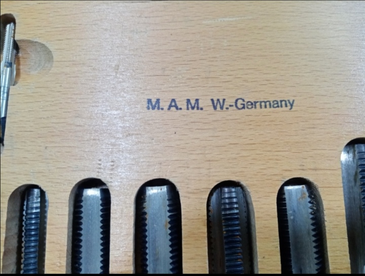 ست 40 پارچه قلاویز و حدیده آلمانی مدل W. A. M. W-GERMNY